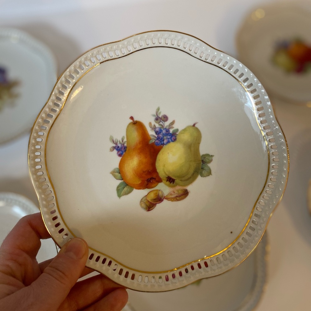 Vintage Bavaria Schumann Fruit Bowls Set of 6 Gold Trim Germany 1950s